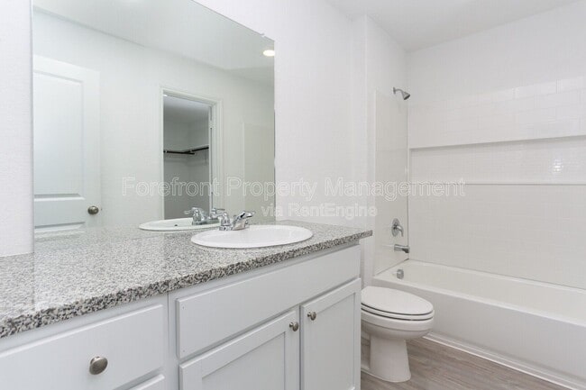 Building Photo - 6503 Scarecrow Wy