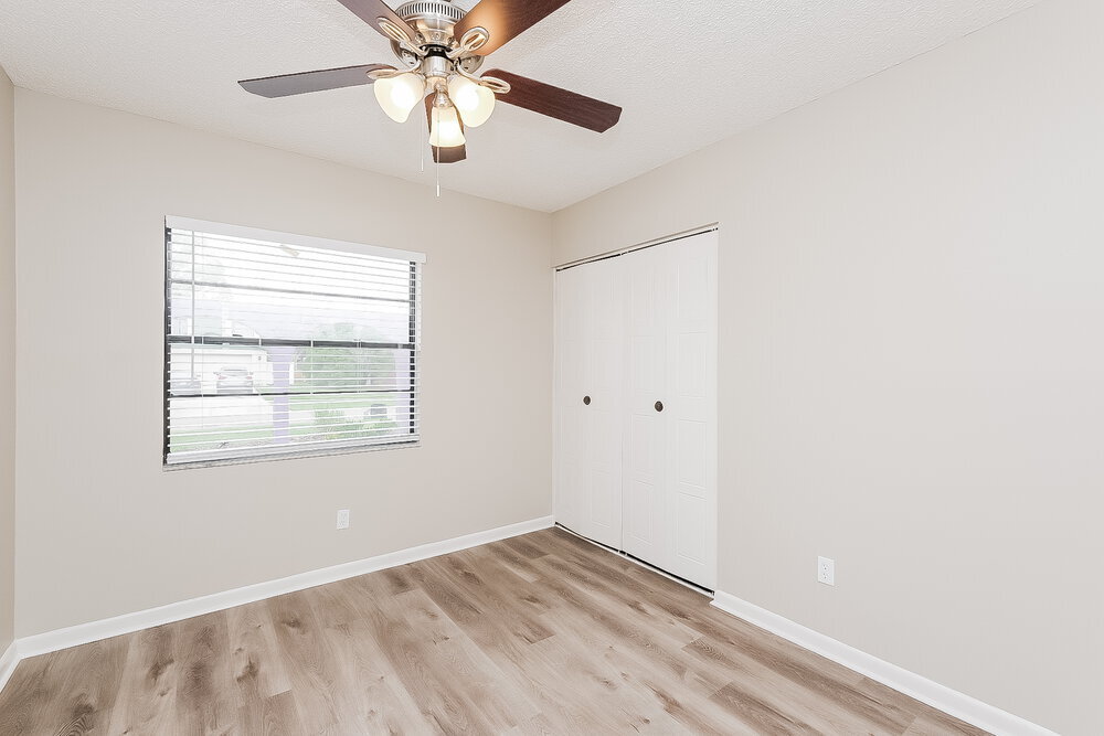 Building Photo - 3910 Briarlake Dr