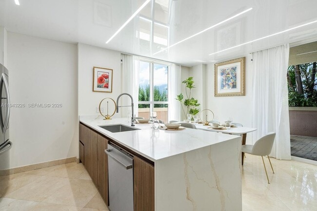 Building Photo - 17555 Atlantic Blvd