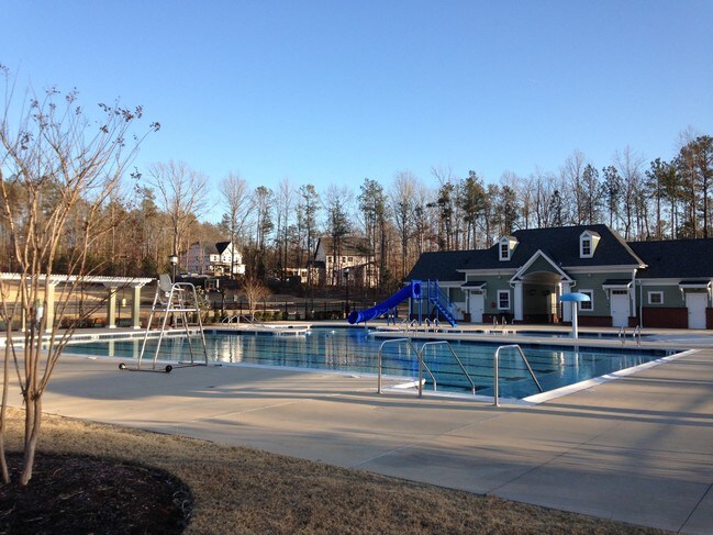 Pool (1 of 2 pools in MG) - 7504 Vinca Ct