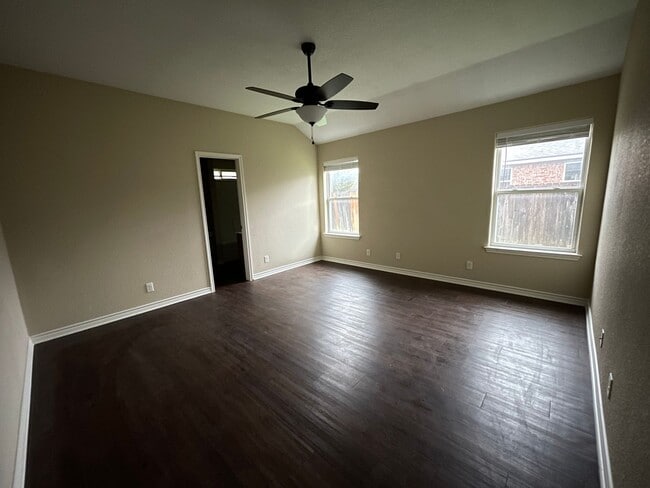 Building Photo - 2903 Montague County Dr