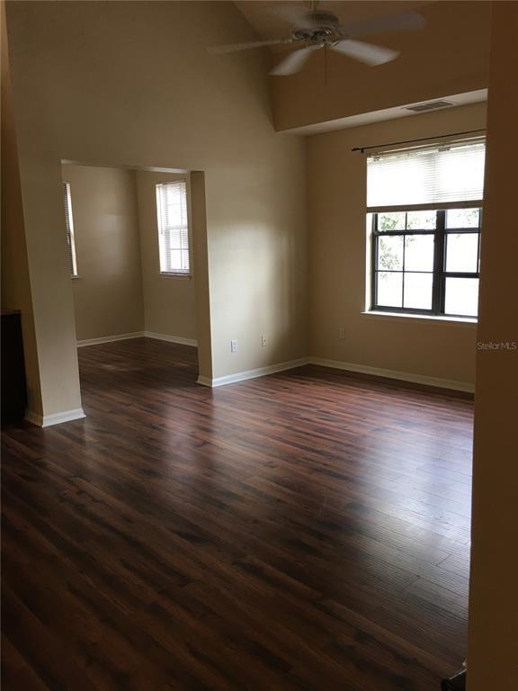 Building Photo - 730 Siena Palm Dr