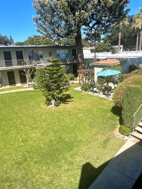 Building Photo - 146 S Princeton Ave