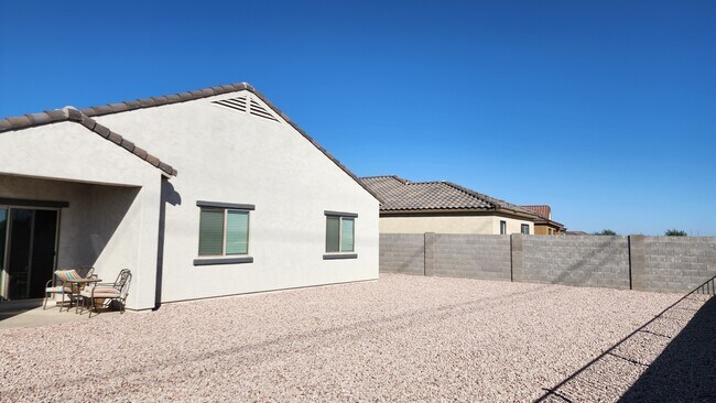 Building Photo - 24615 W Flores Dr