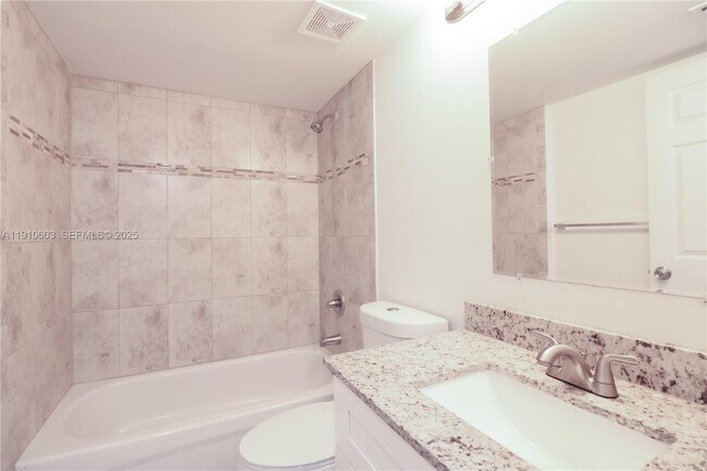 Building Photo - 1955 NW 5th Pl