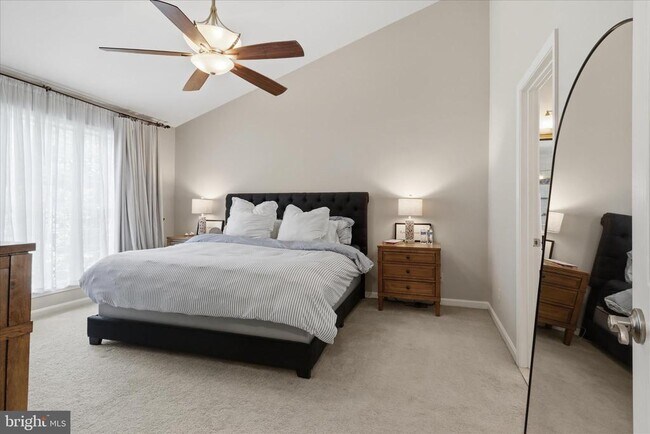 Building Photo - 408 Huntfield Ct NE