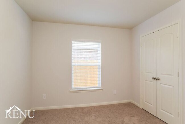 Building Photo - 10479 Red Cardinal Dr
