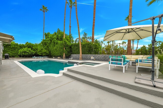 Building Photo - 71520 Gardess Rd