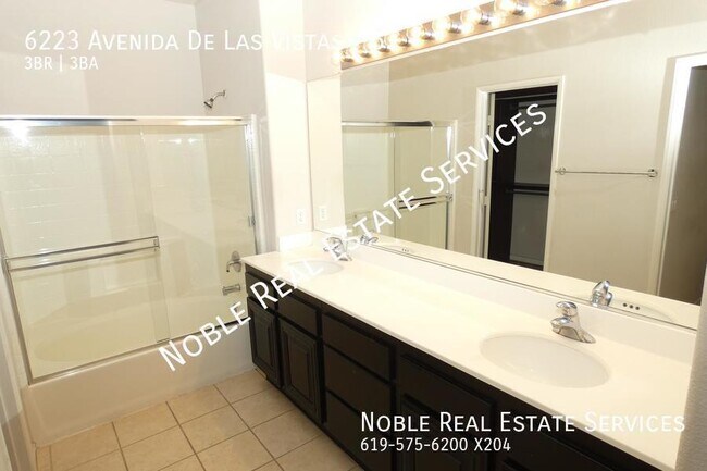 Building Photo - 6223 Avenida De Las Vistas