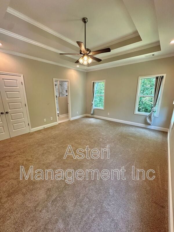 Building Photo - 113 Lasso Drive