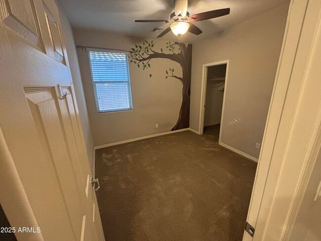 Building Photo - 8778 N 89th Dr