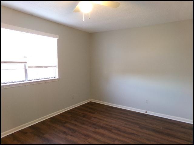 Building Photo - 1805 Sanford Dr