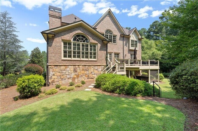 Building Photo - 6327 Howell Cobb Ct