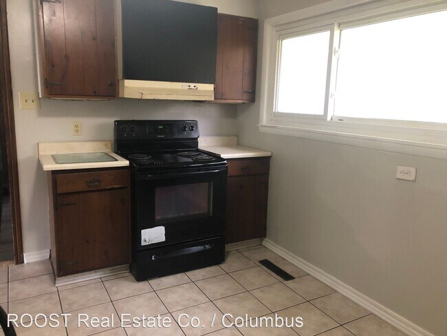 Building Photo - 4 br, 2 bath House - 1515 Lillian Lane