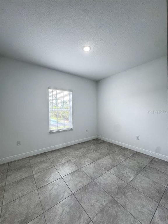 Building Photo - 6142 SW 154th Place Rd