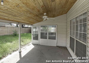 Building Photo - 317 Sunrose Ln