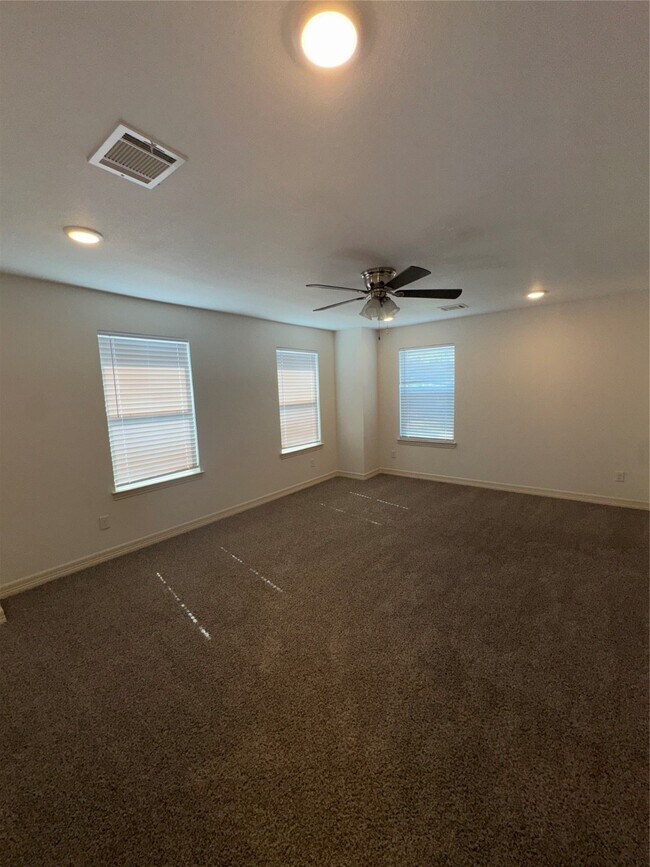 Building Photo - 138 Egret Canal S