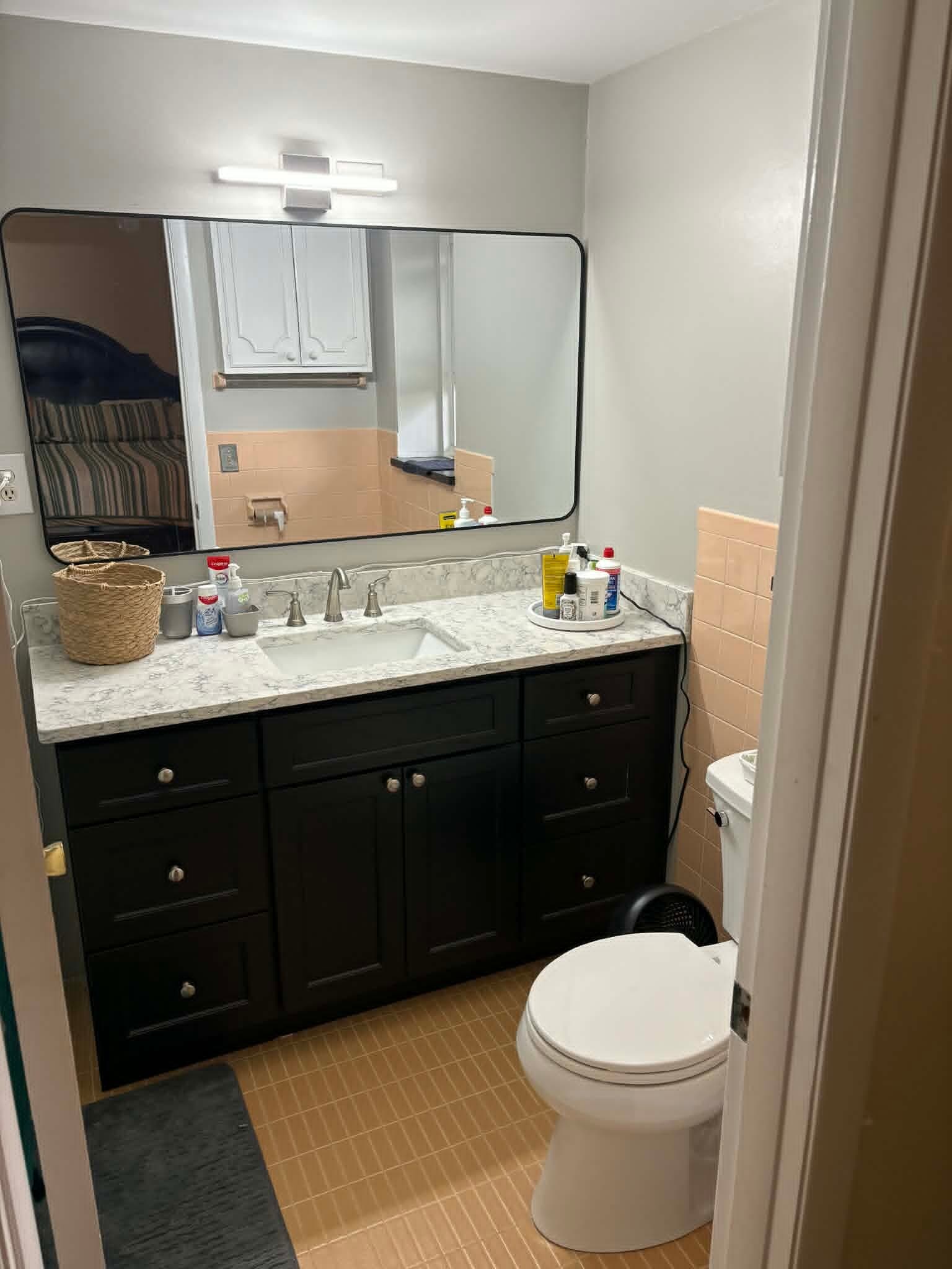 Building Photo - 2415 East Ave