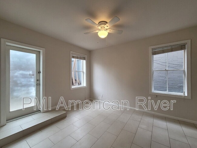 Building Photo - 1716 Capitol Ave