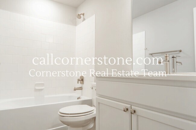 Building Photo - 10565 Summer Rdg Dr