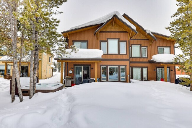 Building Photo - 278 Mountain Willow Dr