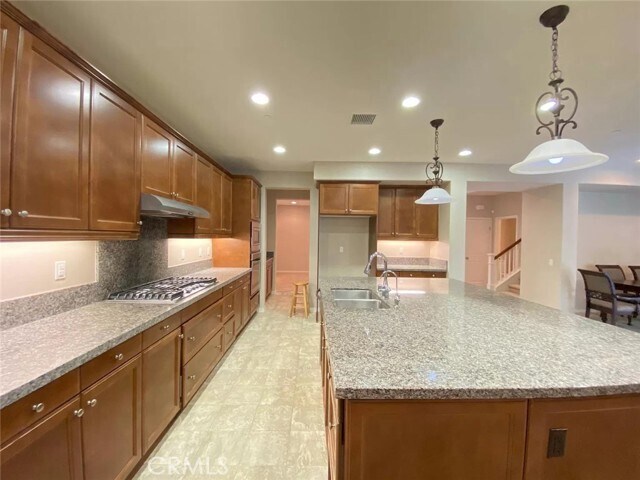 Building Photo - 6430 Sheffield St