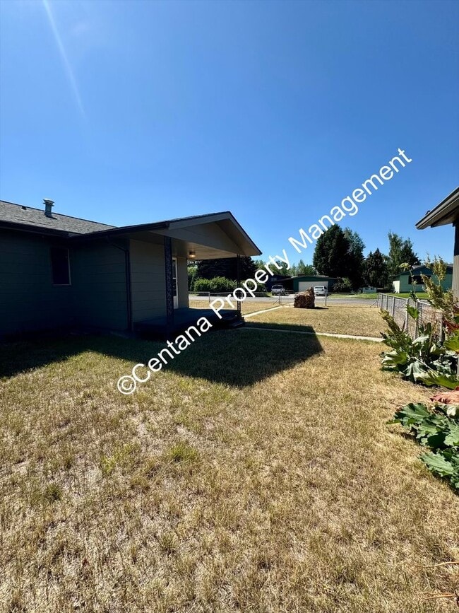 Building Photo - 1 Bed 1 Bath Located in the Flats