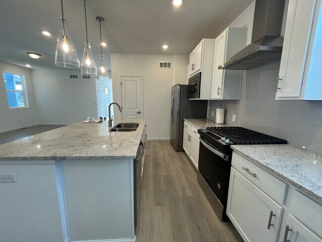Building Photo - New Home in North Fort Collins