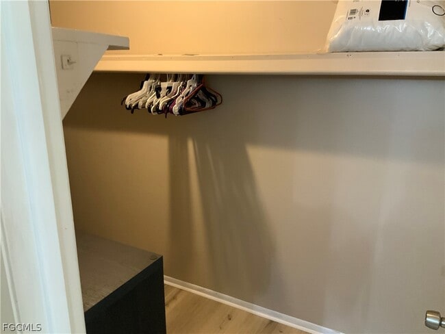 Building Photo - 839 SW 48th Terrace