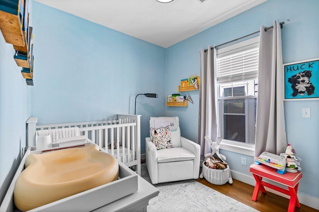 Building Photo - 241 Lexington St