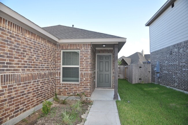 Building Photo - 23327 Briarstone Hbr Trl
