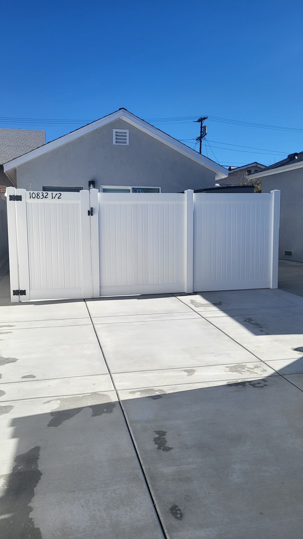 Building Photo - 10832 1/2 Odell Ave