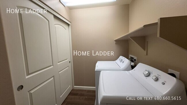 Building Photo - 14844 N 171st Dr