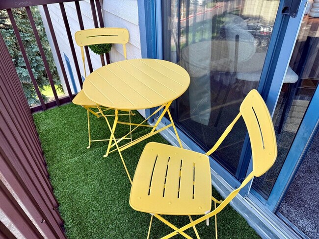 Building Photo - 6380 S Boston St