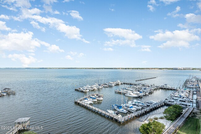 Building Photo - 15 Indian River Dr