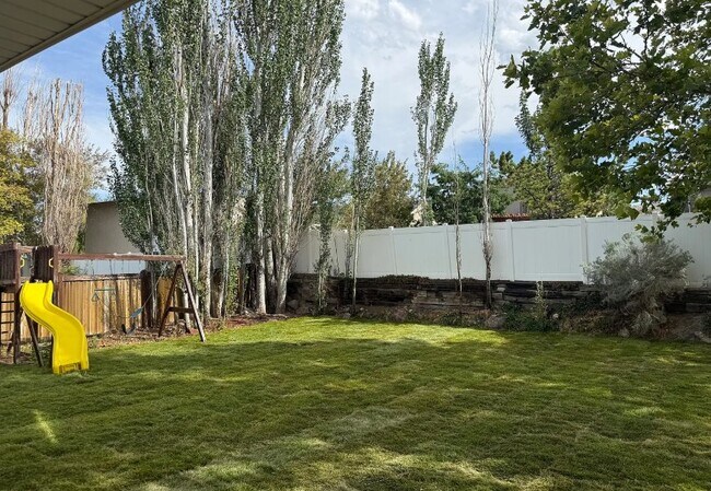 Building Photo - 5293 Elk Horn Peak Dr