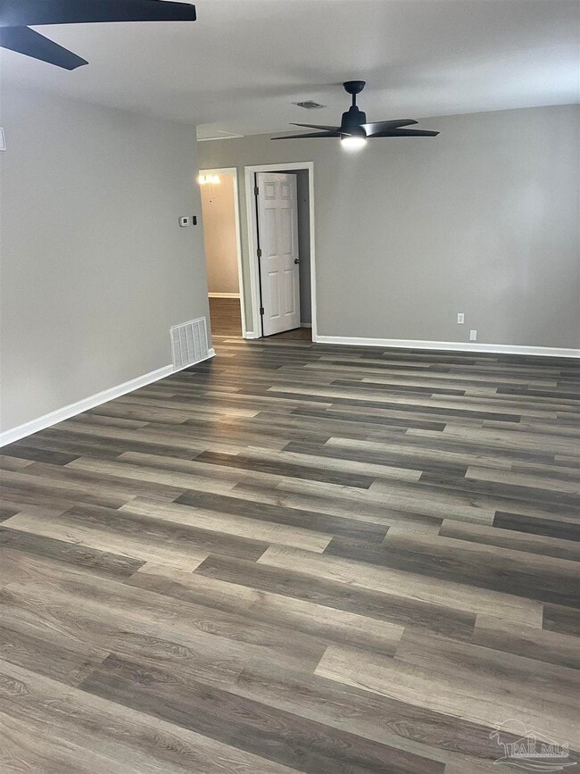 Building Photo - 5630 Wickford Ln