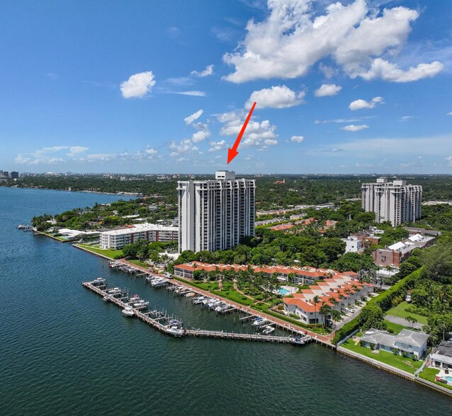 Building - 4000 Towerside Ter
