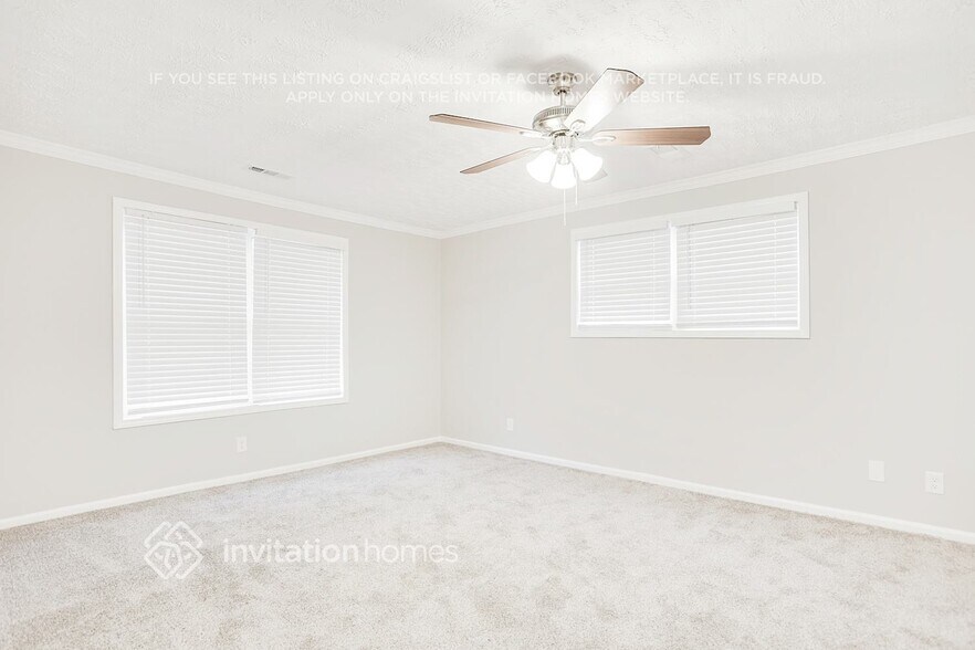 Building Photo - 334 Dartmouth Dr SW