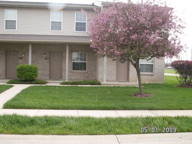 Building Photo - 1007-1007 Jill Ct