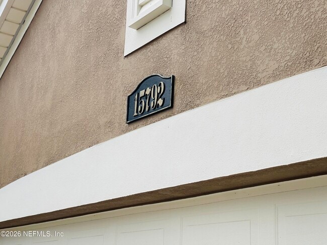 Building Photo - 15792 Bainebridge Dr