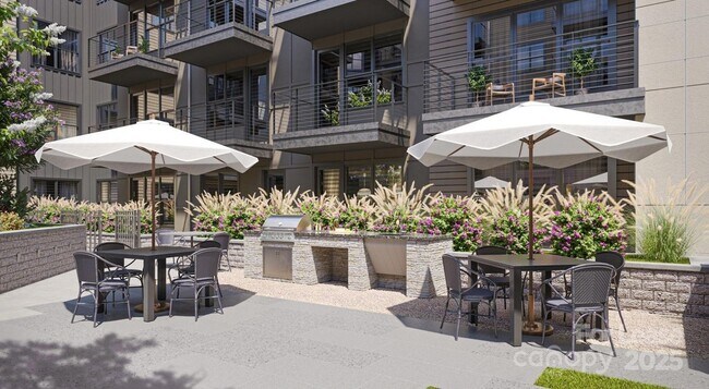 Building Photo - 255 W Bland St