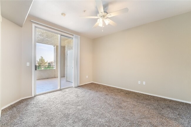 Building Photo - 7115 S Durango Dr