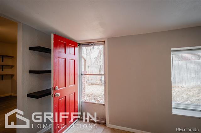 Building Photo - 850 S Harlan St