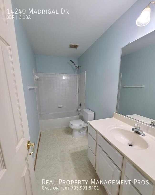 Building Photo - 14240 Madrigal Dr