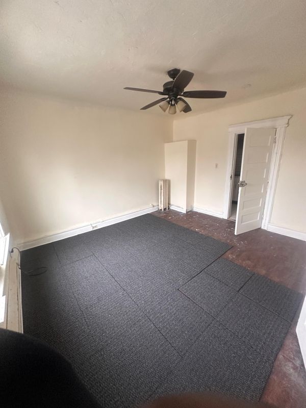 Building Photo - 45 Finlay Pl