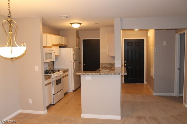 Building Photo - 2200 S Fort Apache Rd