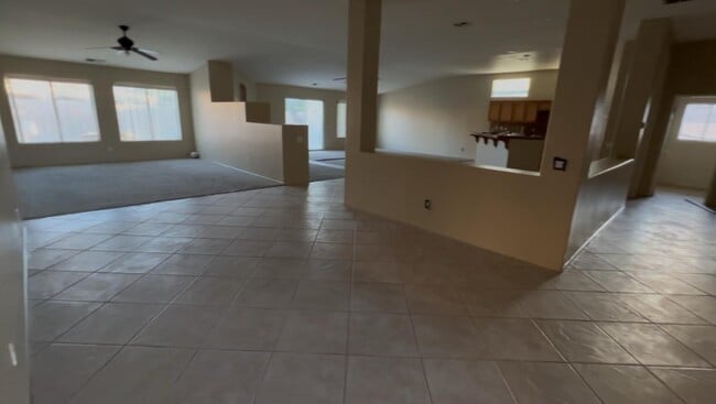 Building Photo - 47750 Mirage Way