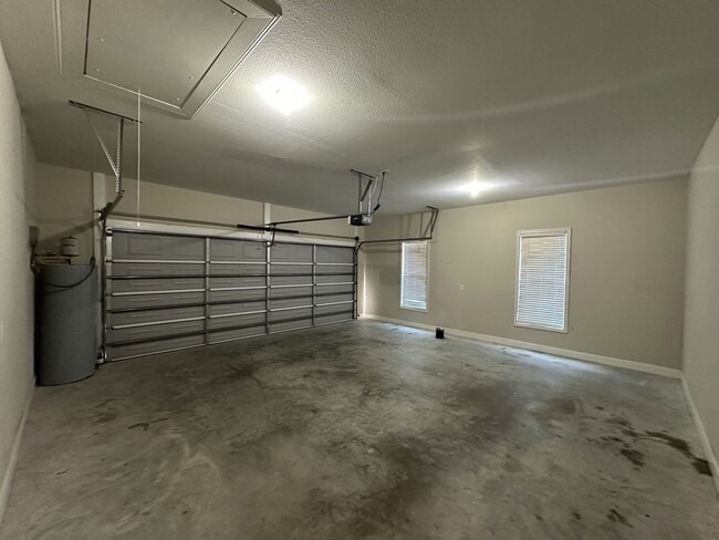 Building Photo - 441 Serenity Ave