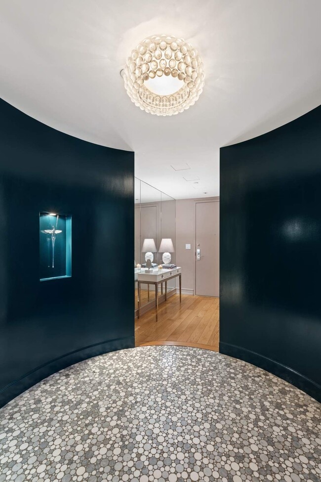 Building Photo - 1280 5th Ave